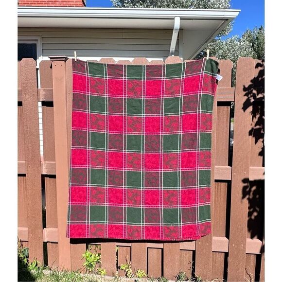 Christmas tablecloth big square red green Saint Nicholas Square￼ India 100% cott - Picture 1 of 14
